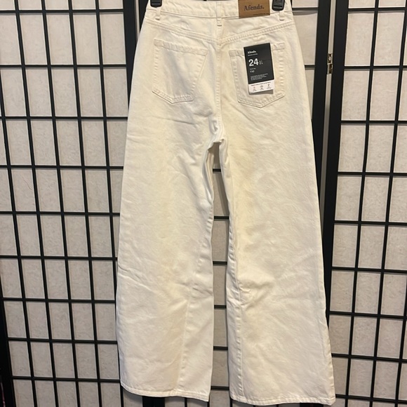 Afends | Wide Leg Jeans Cream - Picture 3 of 7